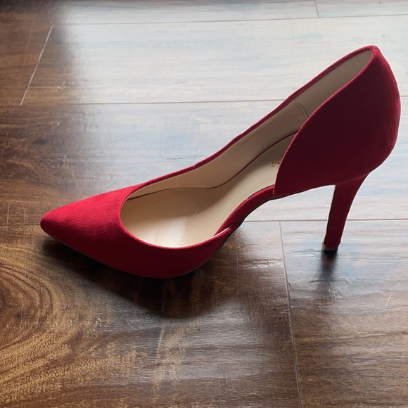 Jenn Ardor Red Stilettos - Picture 2 of 4